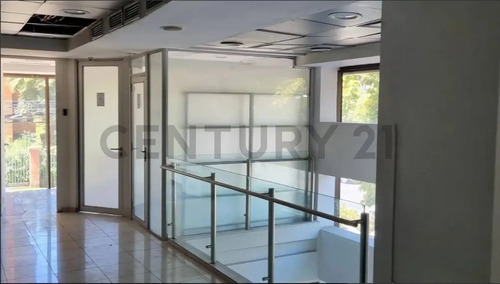 Venta Local Comercial Las Condes, Gran Oportunidad