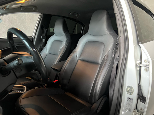 Chevrolet Onix plus 1.0 Ltz Turbo Aut. 4p