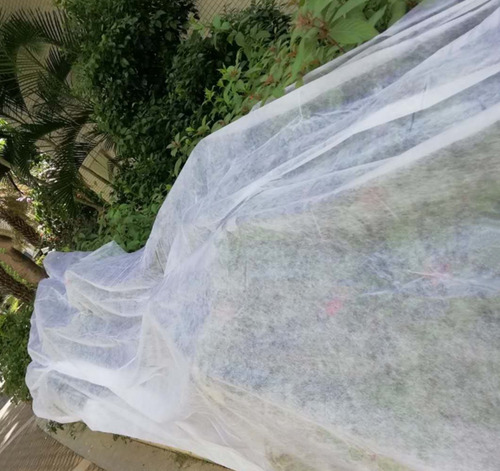 Rollo Tela Antiheladas - Agribón Granizo 2.10m X 1000 M