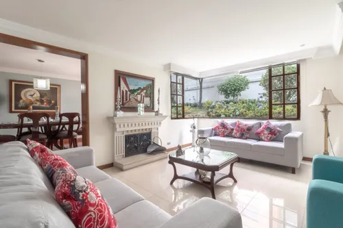 Casa En Venta En Sotileza. Cod V8134