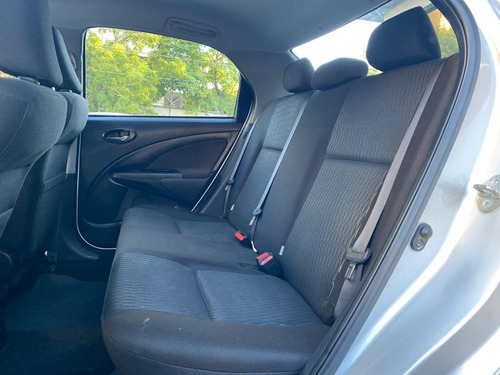 Imagem 6 de 14 de Toyota Etios Toyota Etios X Plus Sedan 1.5 2019/2020