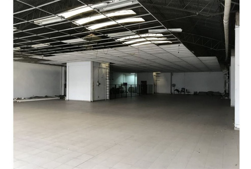 Imagen 7 de 13 de Importante Edificio Comercial En Venta, Lomas De Zamora