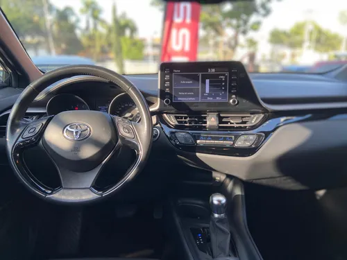 Toyota CH-R 2.0 Cvt