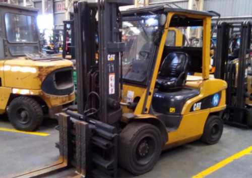 Autoelevador Cat 35g De 3,5tn (2016) Cabinado Envios Al Pais