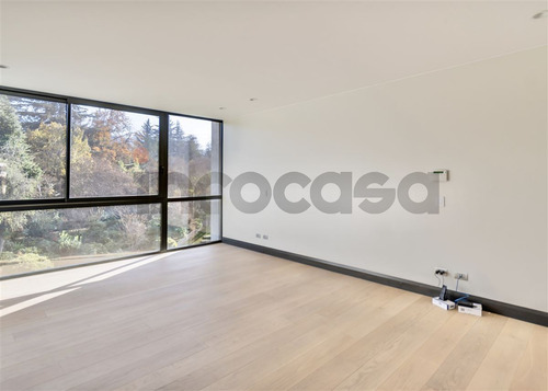 Vende Dp, 4 Suites, Seguridad Y Exclusividad (san Damián)