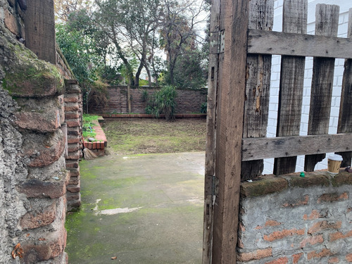 Acogedora Casa En Zona Villa Universidad Católica!