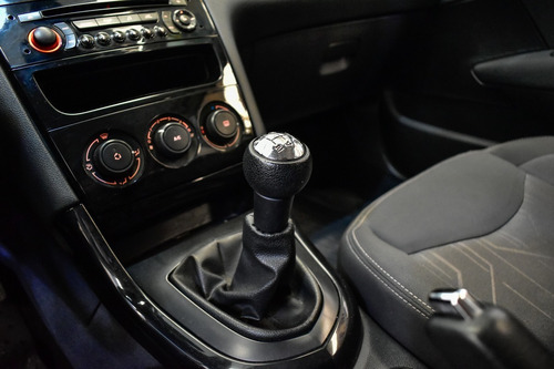 Imagen 11 de 15 de Peugeot 408 1.6 Active 2016 La Plata 359