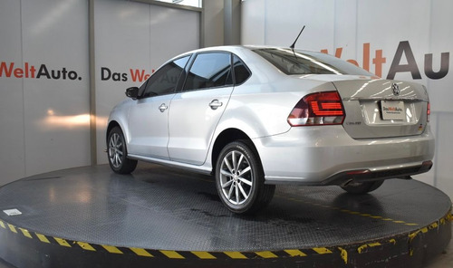 Imagen 5 de 15 de Volkswagen Vento Comfortline Plus L4 1.6l Abs Ba Ac Tm 2020