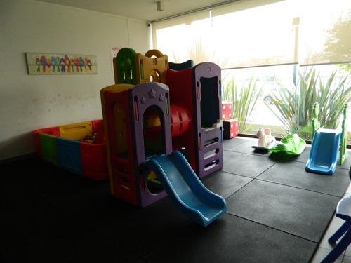 Buenos Espacios, 2 Dorm, 2 Baños, 2 Estac. Fte Colegio Hebre