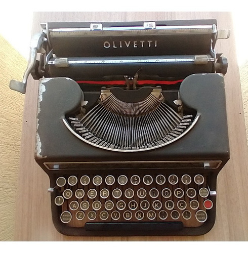 Máquina Escrever Portátil Olivetti Antiga - Final Década 30