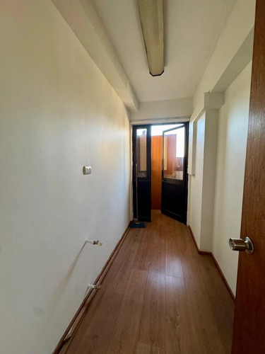 Oficina 2 Privados, Pleno Centro, Barros Arana