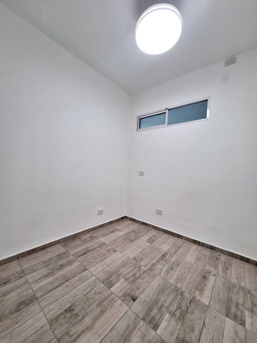 Se Alquila Espacio Para Consultorios/oficinas/estética