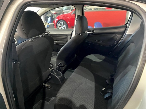 Peugeot 207 1.4 Xr 8v Flex 4p Manual 2011/2012