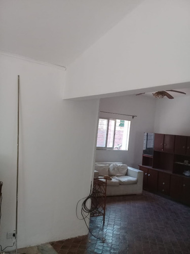 Casa Con Monoambiente A Reciclar Sobre Ruta En Nono