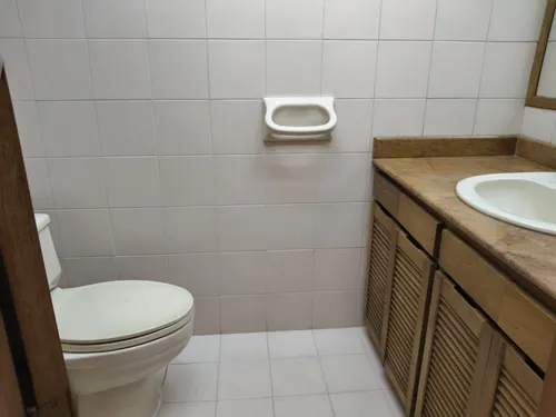Apartamento En Venta En Conquistadores. Cod V12627