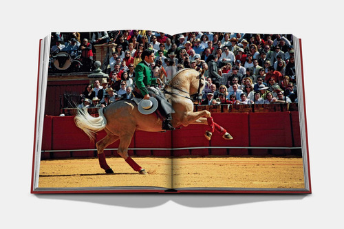 Sevilla Arte - Livro Importado - Inglês - Editora Assouline - Capa Dura Tecido - 1ª Edição - Novo