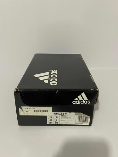Adidas Basic Low (Usado)