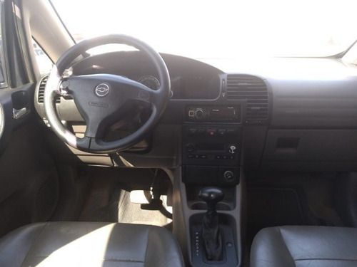 Imagem 2 de 5 de Zafira 2.0 Mpfi Expression 8v Flex 4p Automático