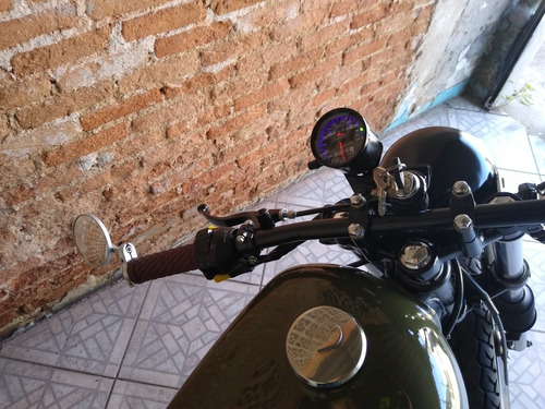 Suzuki Intruder 125