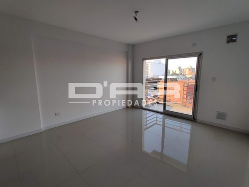 Imagen 6 de 14 de Oportunidad! Excelente Semipiso 2 Amb 53m2! - Laguna 300