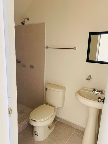 Imagen 8 de 14 de Casa En Venta Al Sur De Guadalajara, Con Recamara En Pb