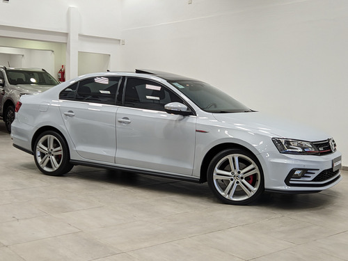Volkswagen Vento 2.0 Tsi Gli 211cv App Connect + Nav