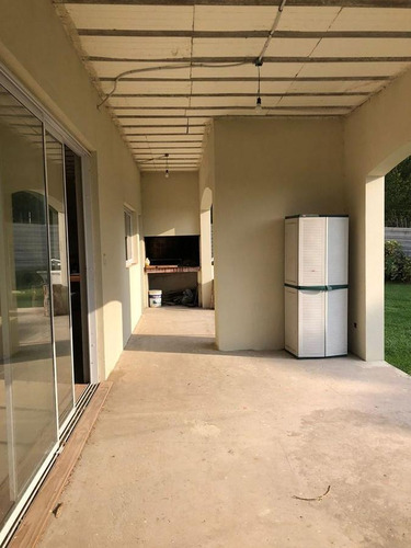 Casa En Venta, 3 Dormitorios. Amplios Ambientes. Perimetral. Barrio Cerrado San Matias, Escobar