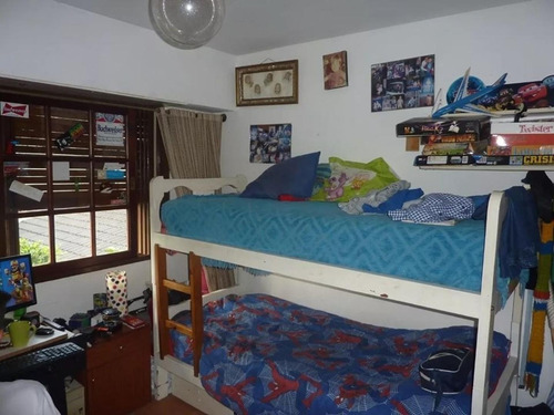 Imagen 6 de 8 de Casa 4 Amb Cochera Jardín Mas Casa 3 Amb Independiente