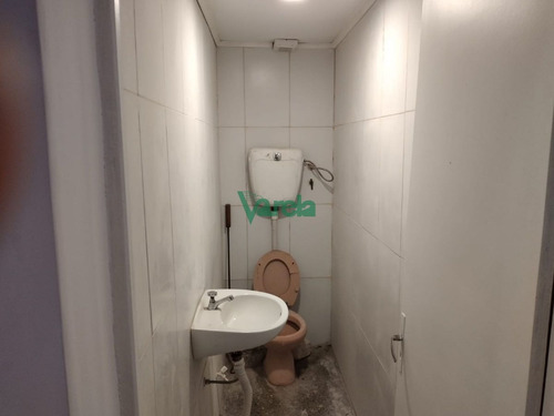 Imagen 23 de 24 de Venta Local Ciudad Vieja 3 Baños - Montevideo Ciudad Vieja