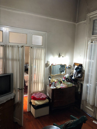 Imagen 17 de 30 de Piso Unico 3 Amb Con Balcon