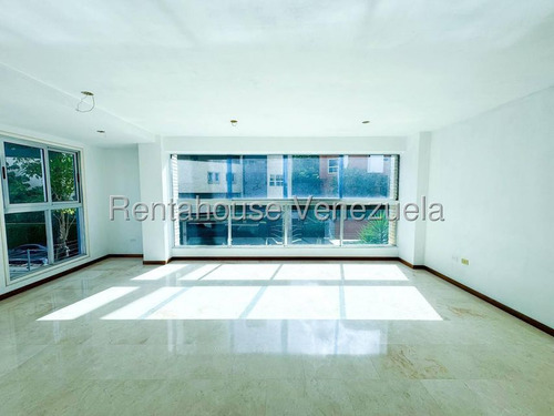 Apartamento En Venta En Los Naranjos De Las Mercedes Caracas