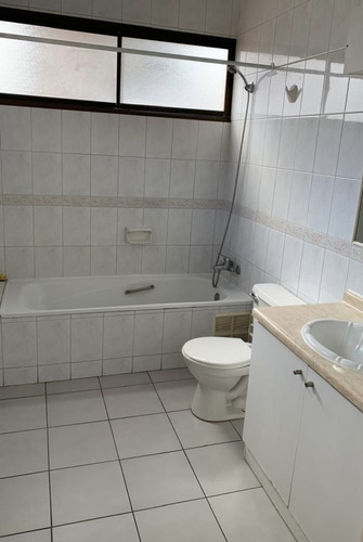 Amplia Y Remodelada Casa En Venta| Sector Parque Brasil