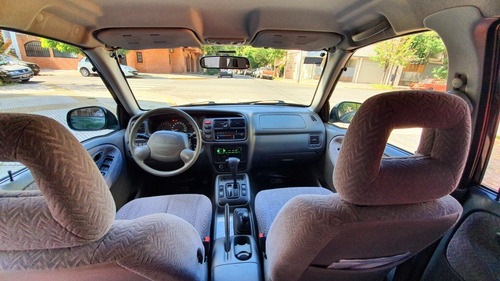 Suzuki Grand Vitara 2.0 At