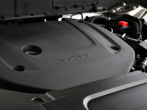 Imagen 8 de 14 de Xc90 B6 Momentum