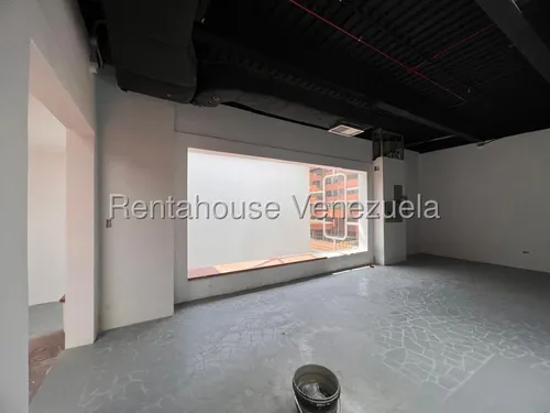 Local Comercial Big Ben En Los Palos Grandes. Cecilia Gutierrez. 25-18425