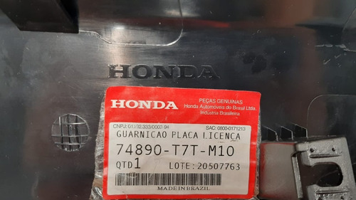 Moldura Tampa Traseira Com Emblema Hrv 15/17 74890t7tm10