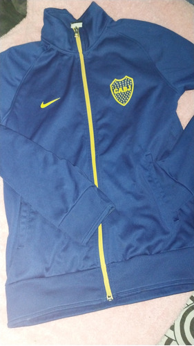 Boca Campera Nike 