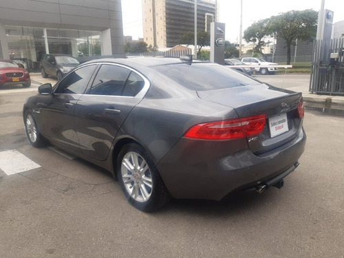 Jaguar Xe Prestige