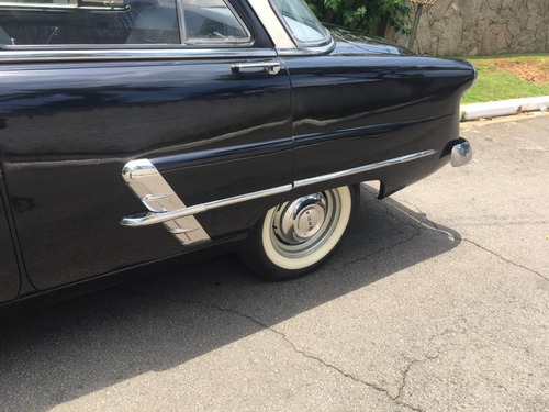 Ford Customline - Custom Line