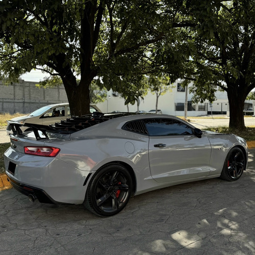 Chevrolet Camaro 6.2 Ss - V8 At