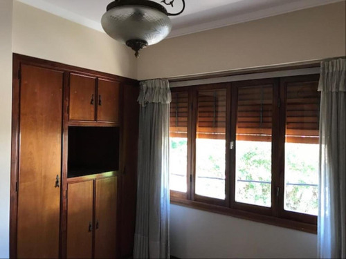 Casa De 3 Dormitorios En Alquiler