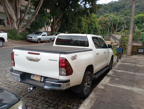 Toyota Hilux 2.8 Tdi Srv Cab. Dupla 4x4 Aut. 4p