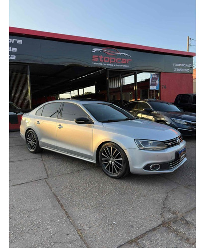 Volkswagen Jetta 2.0 TSI HIGHLINE 211CV GASOLINA 4P TIPTRONIC
