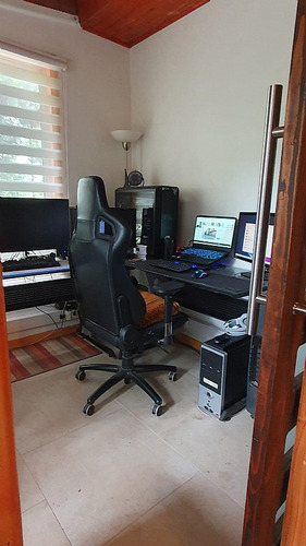 Excelente Casa Remodelada 4d/2b En Gran Sitio De 3 Mil Mts2