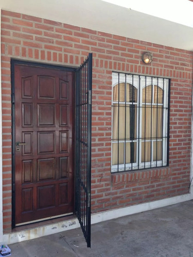 Duplex Frente Al Mar En Santa Teresita