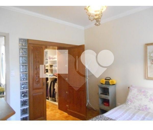 Apartamento 4 Dormitórios, Muito Grande. - 28-im417638