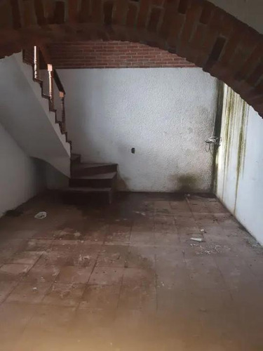 Venta De Terreno Con Construcción En San Gaspar Tlahuelilpan En Metepec