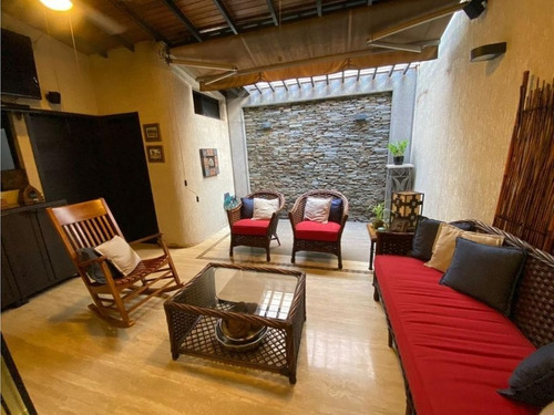 Imagen 6 de 9 de Gabriela Piñero Vende Town House En Los Mangos