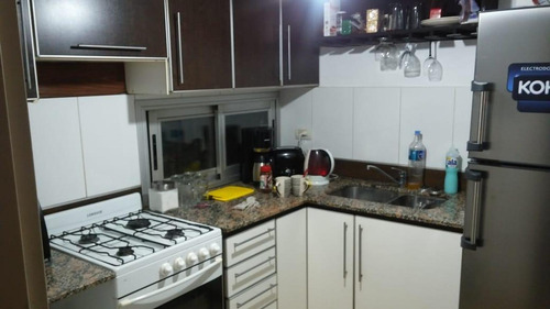 Imagen 4 de 10 de Departamento 2 Ambientes - Castelar Sur