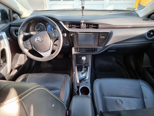 Imagen 15 de 16 de Toyota Corolla 2017 1.8 Se-g Cvt 140cv